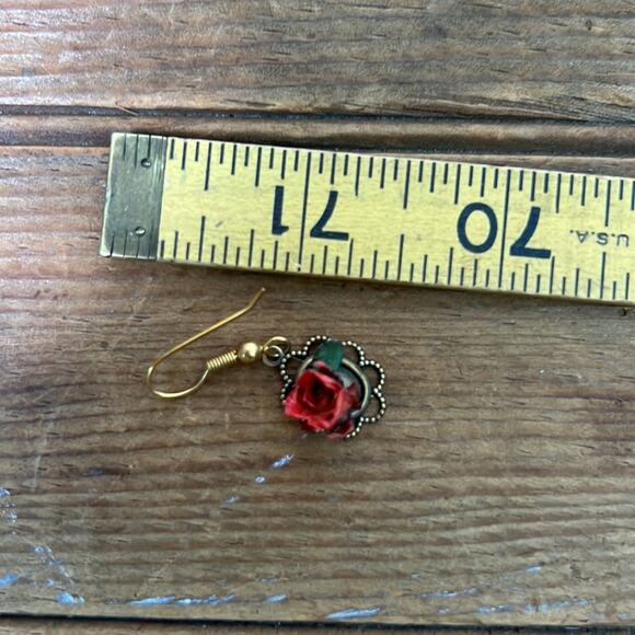 Vintage 80s real rose dangle earrings from Oregon NIB - Picture 2 of 4